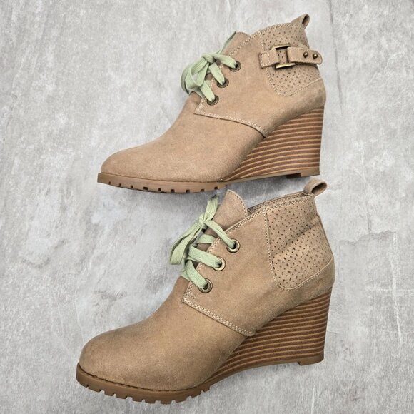 Lace Up Ankle Wedge Boots Size 7 Tan Beige Buckle Moto Grunge Desert Booties - Picture 6 of 9